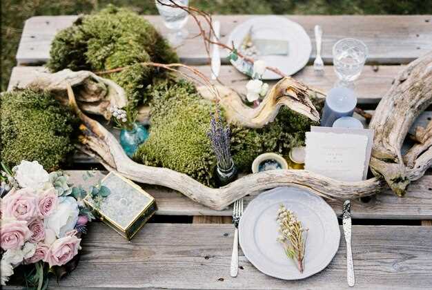 Eco-Friendly Decorations: Embracing Natural and Recycled Materials